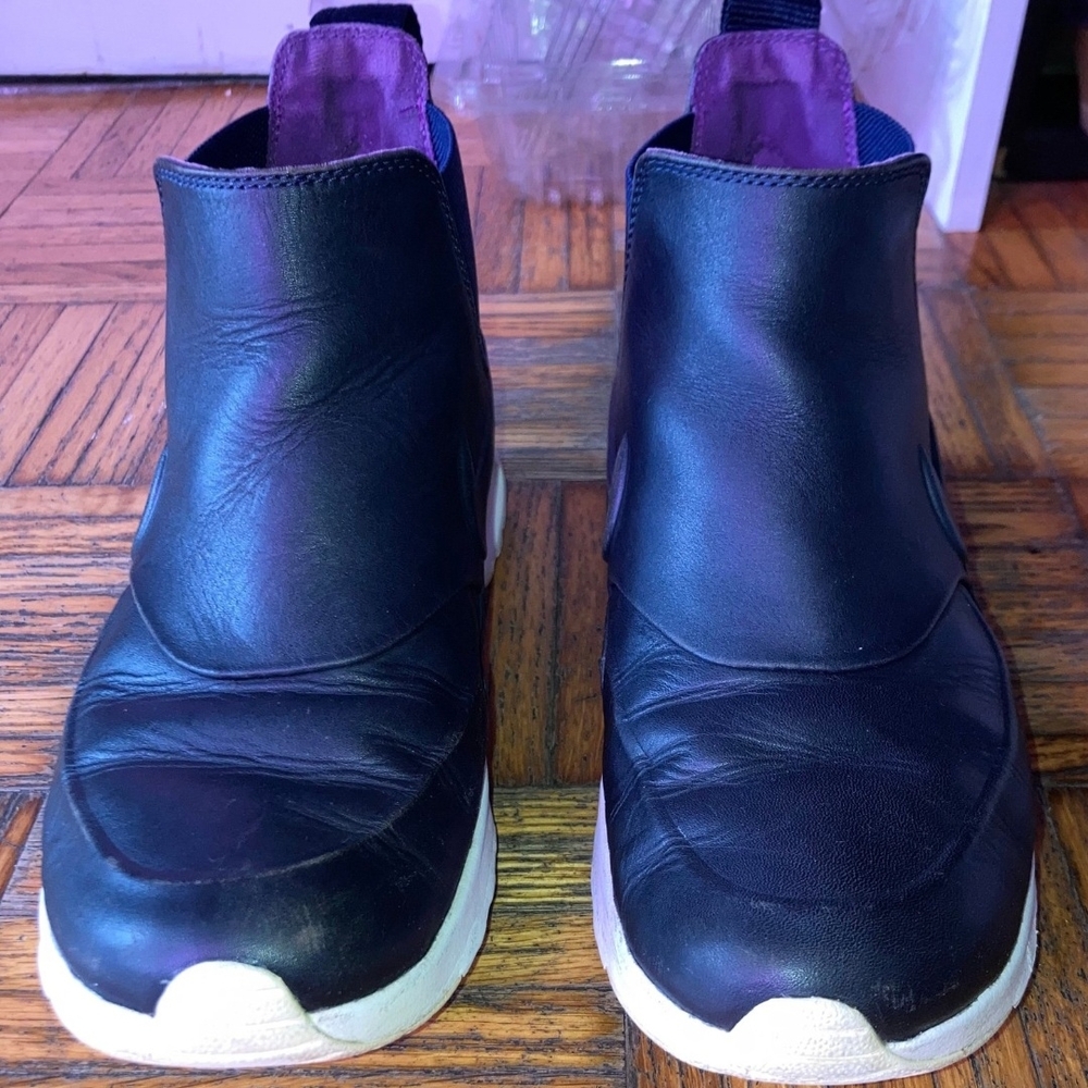 Womans Navy Nike Air Max Mid Thea 9.5